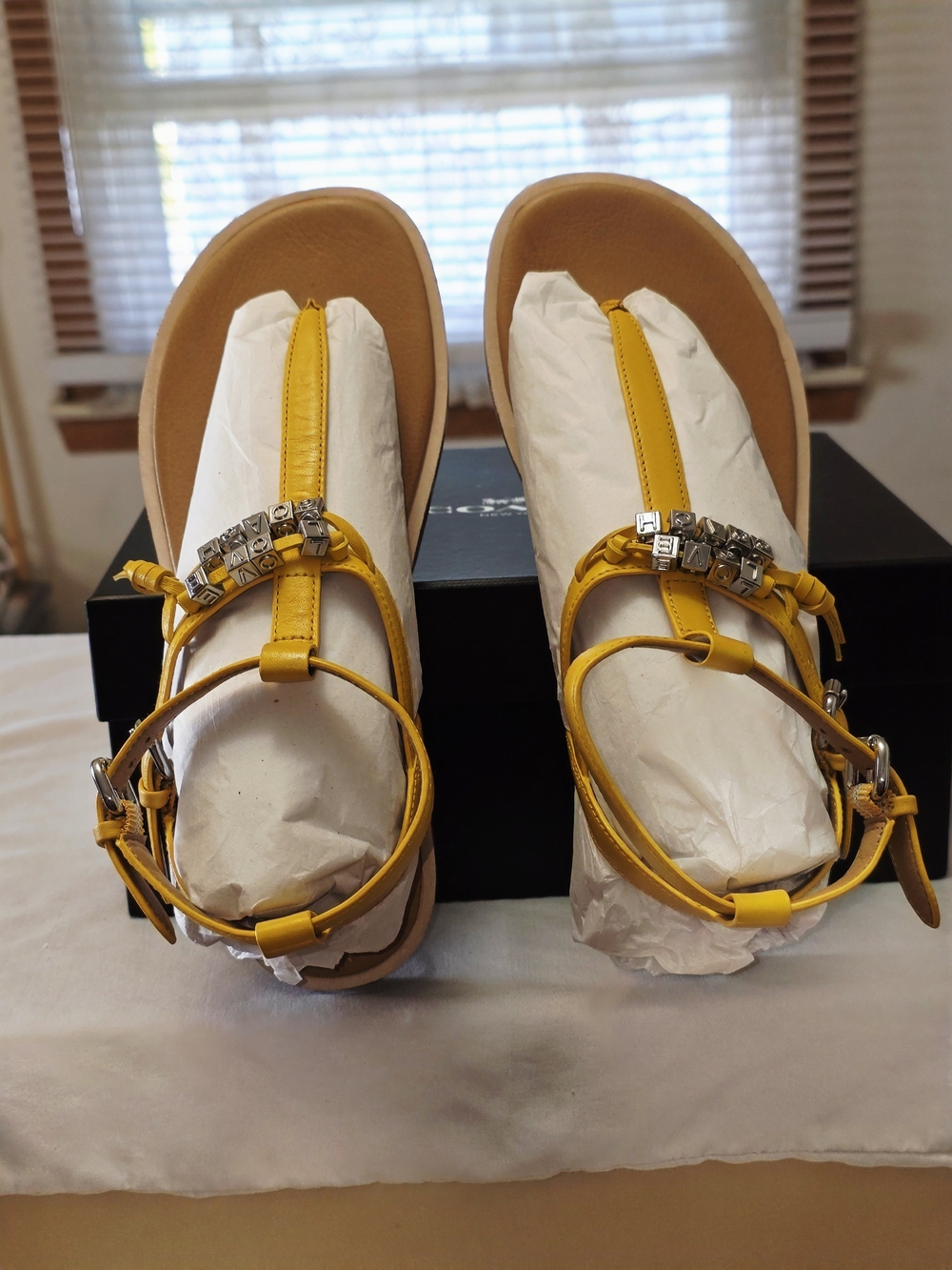 COACH Becky Semi Matte Calf Leather Sandals In Canary Size 7M - Picture 5 of 12